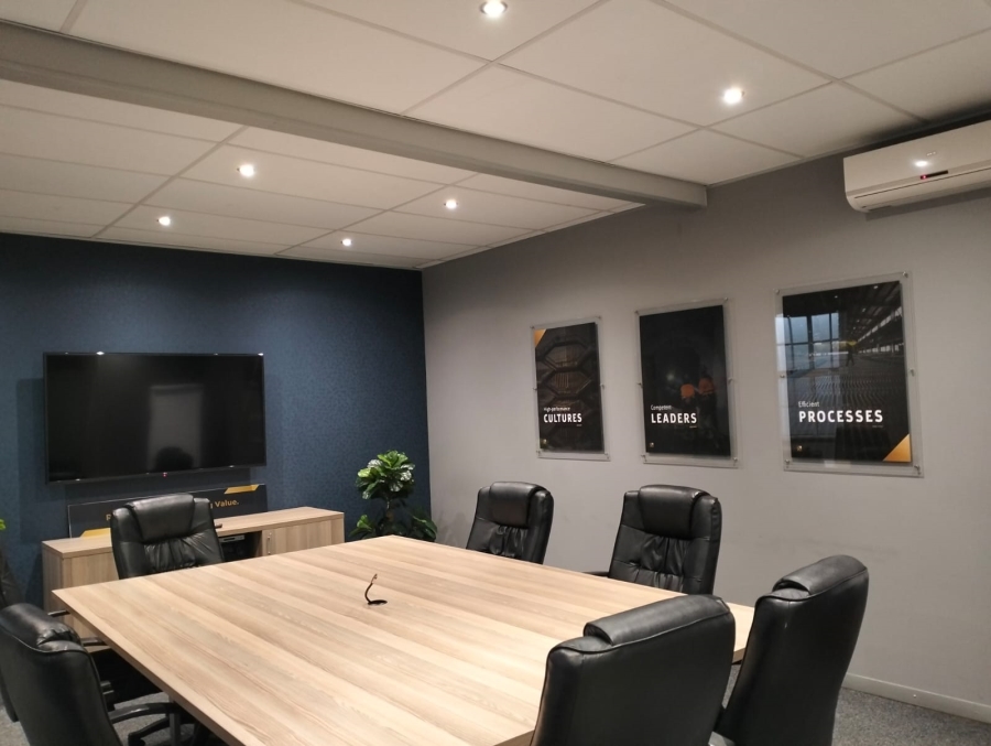 Commercial Property for Sale in Door De Kraal Western Cape